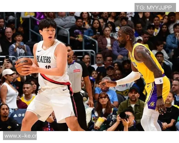 菜鸟杨瀚森短暂出场贝利高效21分弗拉格贡献12分7板乐福稳定表现13投13分